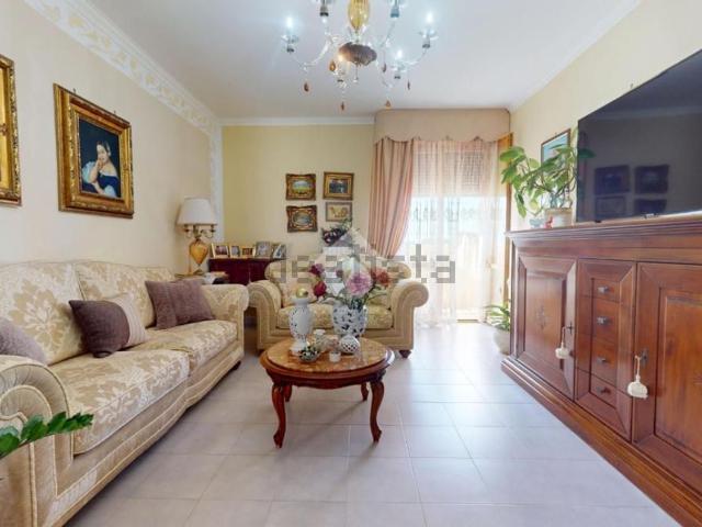 Appartamento in vendita di 113 m² in Via Carlo Alberto dalla Chiesa