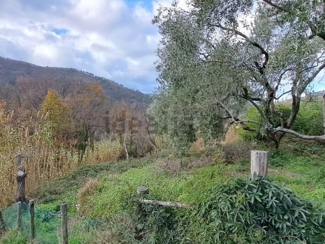Appartamento in vendita di 113 m² in Via casa del monte