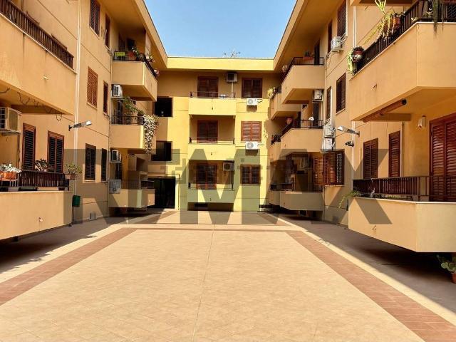 Appartamento in vendita di 113 m² in Via CL 33, 13