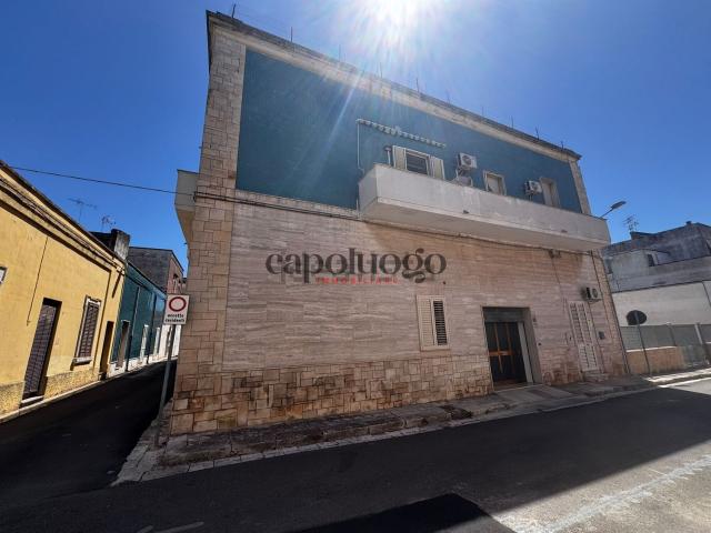 Appartamento in vendita di 113 m² in Via Alessandro Manzoni, 8