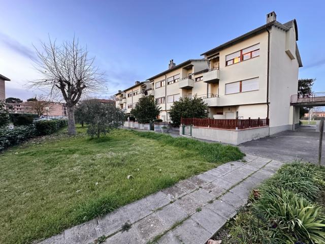 Appartamento in vendita di 113 m² in Via Basso Lelio, 26
