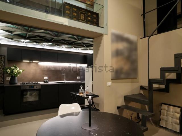 Appartamento in vendita di 113 m² in Via Benedetto D&apos Acquisto, 7