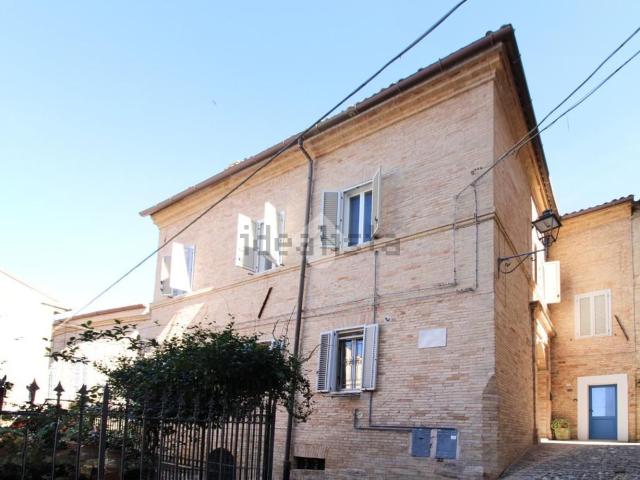 Appartamento in vendita di 113 m² in Via Bergamasca, 5