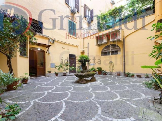 Appartamento in vendita di 113 m² in Via Germanico