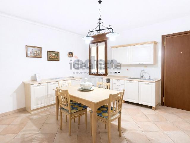 Appartamento in vendita di 113 m² in Via Giuseppe Maria Savani, 20