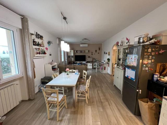 Appartamento in vendita di 113 m² in Via Gian Battista Vico