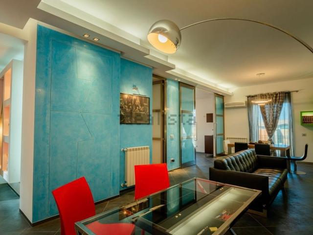Appartamento in vendita di 113 m² in Via Gian Filippo Ingrassia, 25
