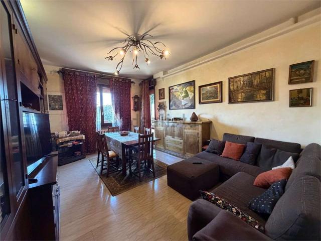 Appartamento in vendita di 113 m² in Via Guarino Guarini, 189
