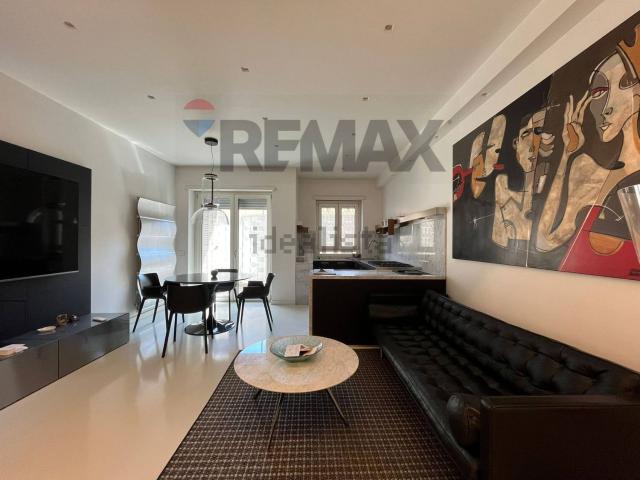 Appartamento in vendita di 113 m² in Via del Discobolo, 7