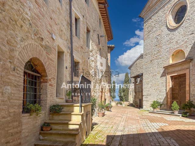 Appartamento in vendita di 113 m² in Via del Tempio