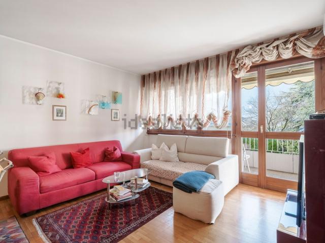 Appartamento in vendita di 113 m² in Via della Cervara