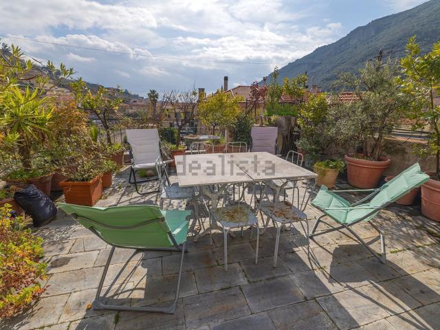 Appartamento in vendita di 113 m² in Via delle Fabbriche