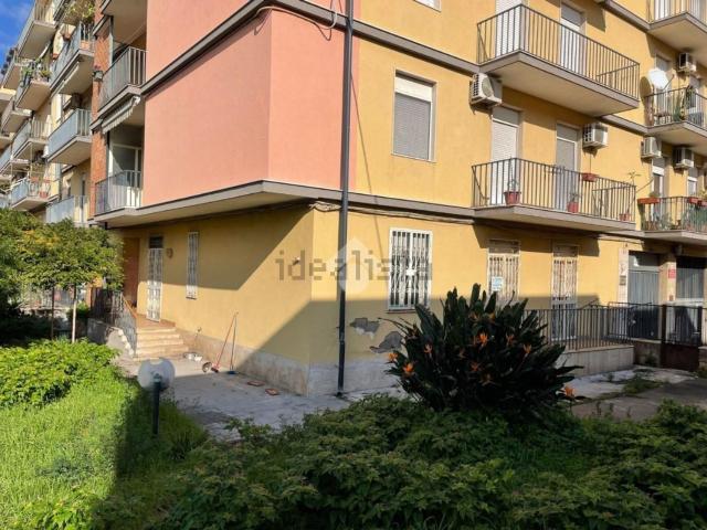 Appartamento in vendita di 113 m² in Via Enrico Cialdini, 81
