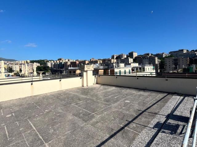 Appartamento in vendita di 113 m² in Via Filippo Casoni
