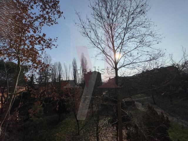 Appartamento in vendita di 113 m² in Via Francesco Zanardi, 395