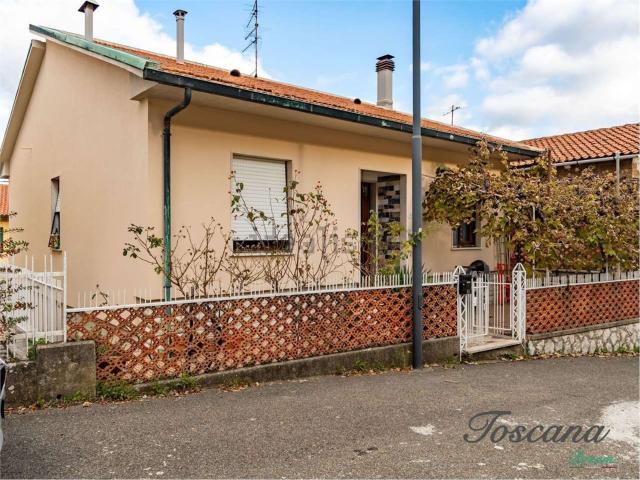 Appartamento in vendita di 113 m² in Via Fucini, 1