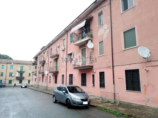 Appartamento in vendita di 113 m² in Via Hypponion, 87
