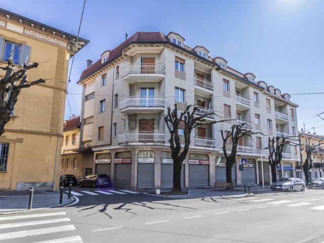 Appartamento in vendita di 113 m² in Via IV Novembre