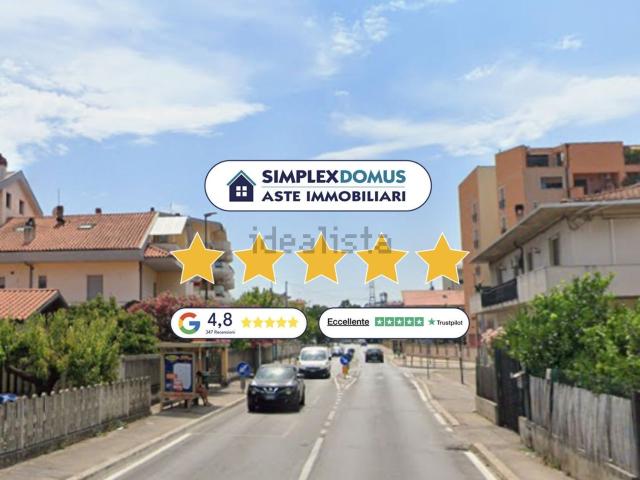 Appartamento in vendita di 113 m² in Via Lago di Civita