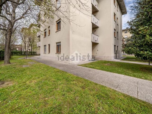 Appartamento in vendita di 113 m² in Via Liguria