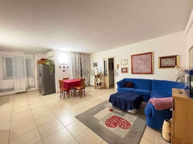 Appartamento in vendita di 113 m² in Via Monte Grappa, 23