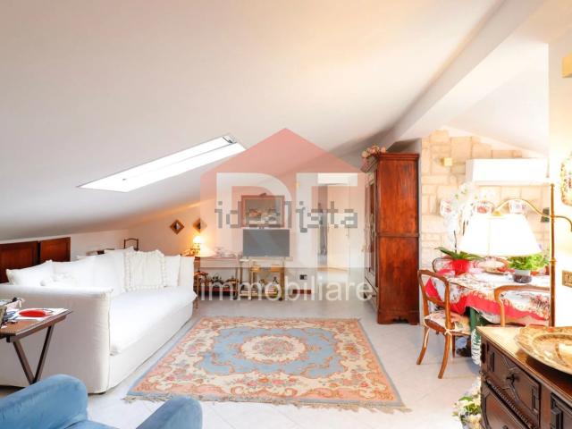 Appartamento in vendita di 113 m² in Via Montelungo