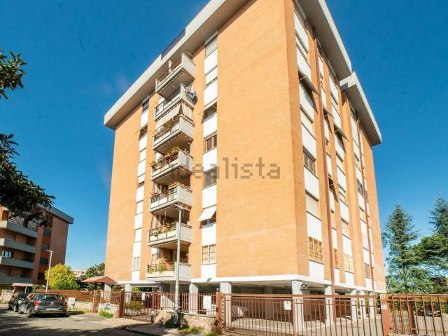 Appartamento in vendita di 113 m² in Via Novilara