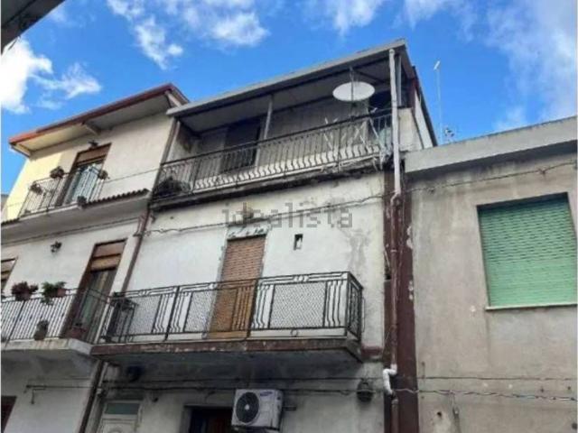 Appartamento in vendita di 113 m² in Via Savoca, 28
