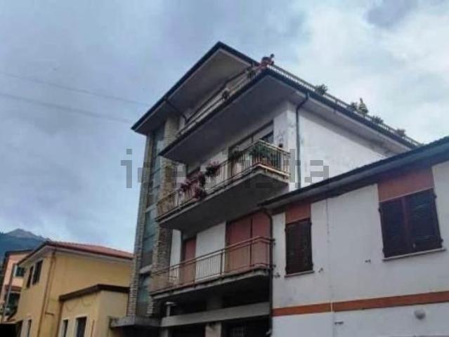 Appartamento in vendita di 113 m² in Via San Maria