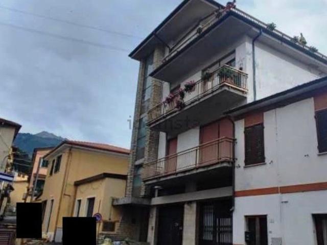 Appartamento in vendita di 113 m² in Via San Maria, 6