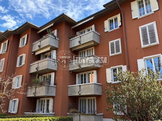 Appartamento in vendita di 113 m² in Via San Francesco D&apos Assisi, 7
