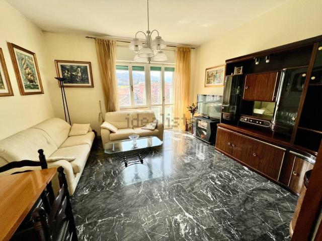 Appartamento in vendita di 113 m² in Via Serraloggia, 26