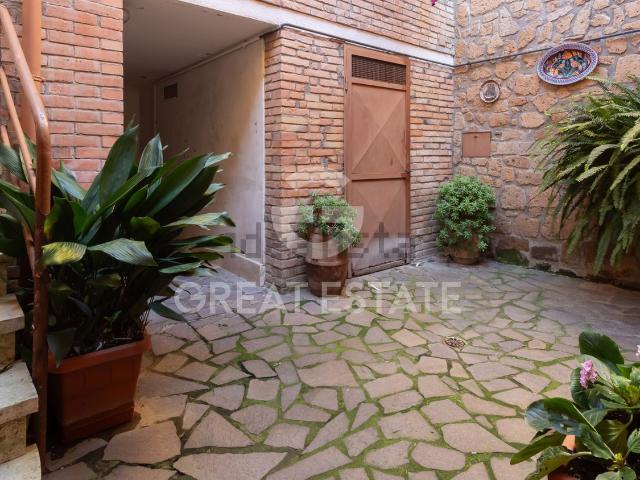 Appartamento in vendita di 113 m² in Via Stefano Porcari