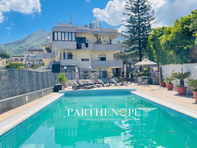 Appartamento in vendita di 113 m² in Via Panoramica Fellapane