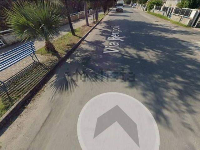 Appartamento in vendita di 113 m² in Via Peripoli, 74