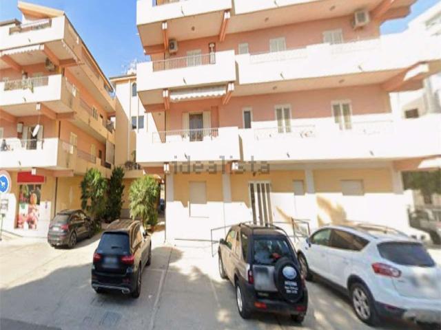 Appartamento in vendita di 113 m² in Via Peripoli, 74
