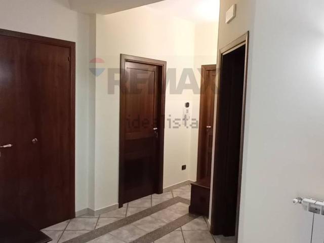 Appartamento in vendita di 113 m² in Via Pistoia, 49
