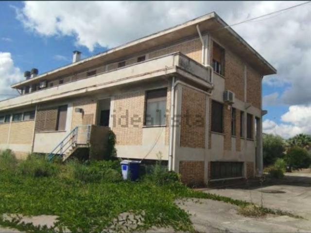 Appartamento in vendita di 113 m² in Via Roma
