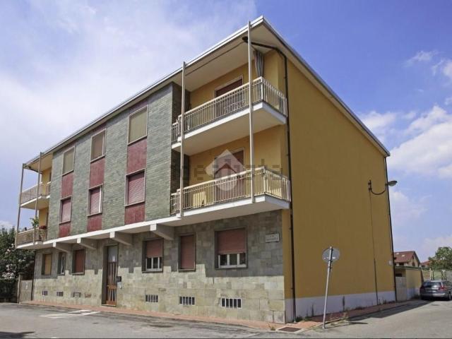 Appartamento in vendita di 113 m² in Via Ugo Foscolo, 2