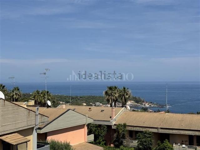 Appartamento in vendita di 113 m² in Via Vampolieri