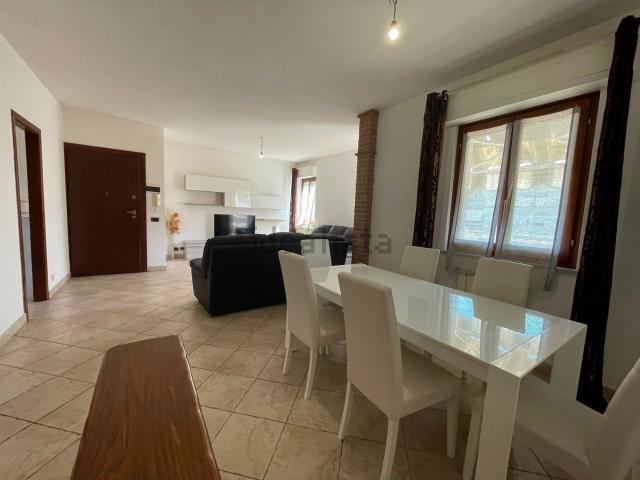 Appartamento in vendita di 113 m² in Via Villafranca, 32