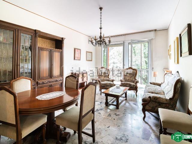 Appartamento in vendita di 113 m² in Viale Brianza, 21