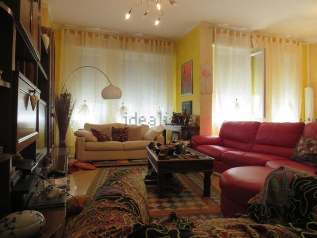 Appartamento in vendita di 113 m² in Viale Brigata Ravenna, 3