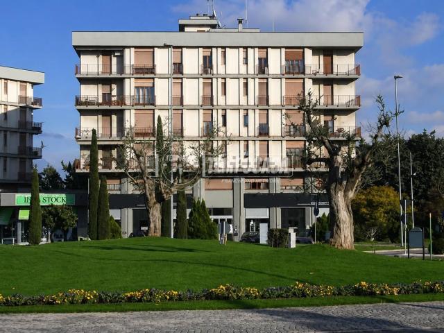 Appartamento in vendita di 113 m² in Viale Europa, 6