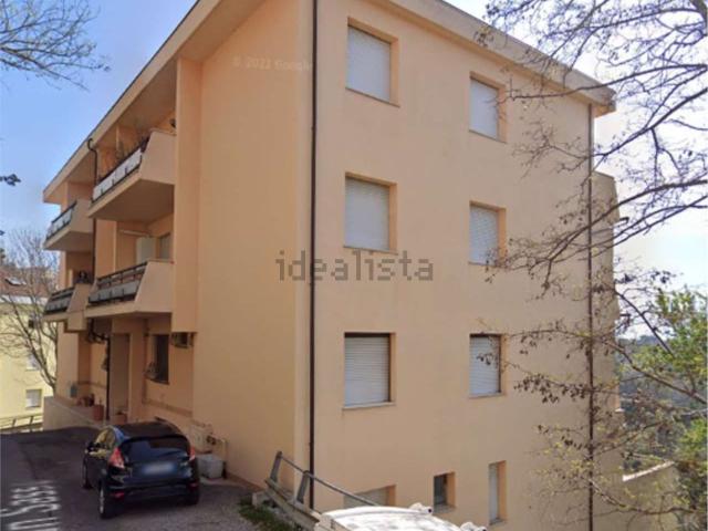 Appartamento in vendita di 113 m² in Viale Gran Sasso, 103