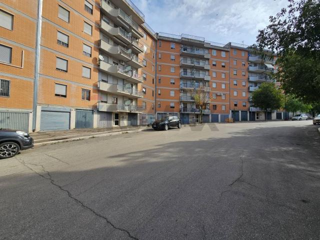 Appartamento in vendita di 113 m² in Viale Michelangelo, 150