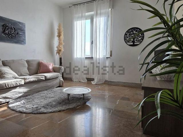 Appartamento in vendita di 113 m² in Viale Nazario Sauro, 27