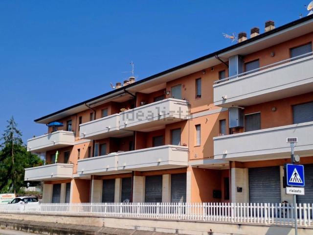 Appartamento in vendita di 113 m² in Contrada Castiglione, 19
