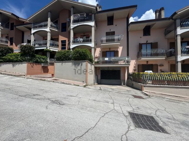 Appartamento in vendita di 113 m² in Contrada Le Valli