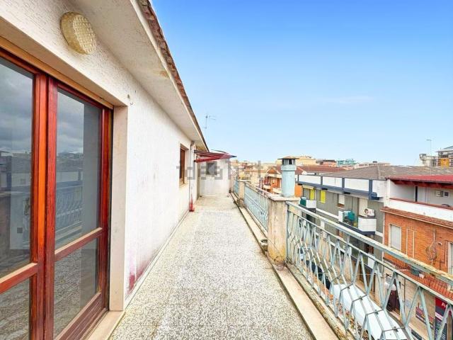 Appartamento in vendita di 113 m² in Corso Leone Mucci, 170